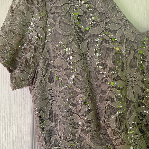 Women's Grey Color Dress - Picture 4 of 4